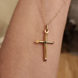 14kt Gold Emerald Cross Pendant 30mm L 1' And 14kt Necklace 16.5 Length